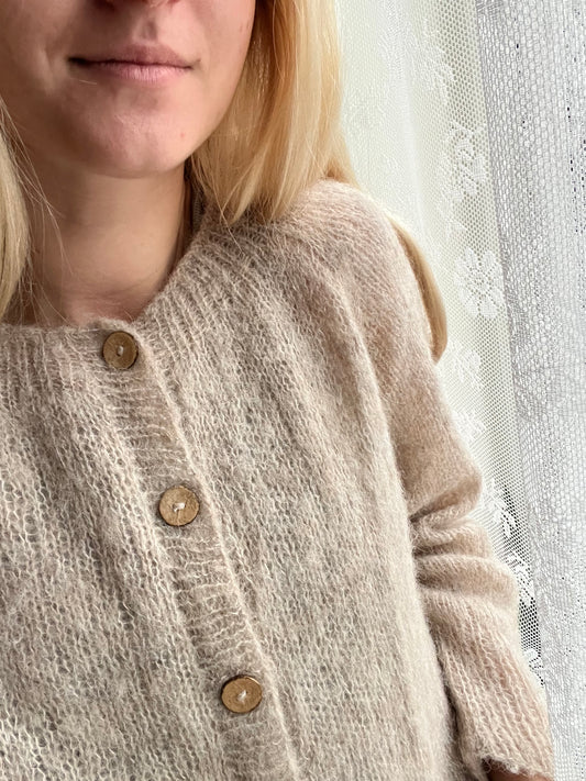 Cardigan “Martha” (digital product) English