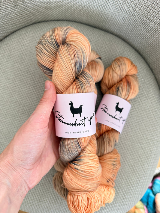 NEW!Hand Dyed yarn by Stoncusknit colour 50
