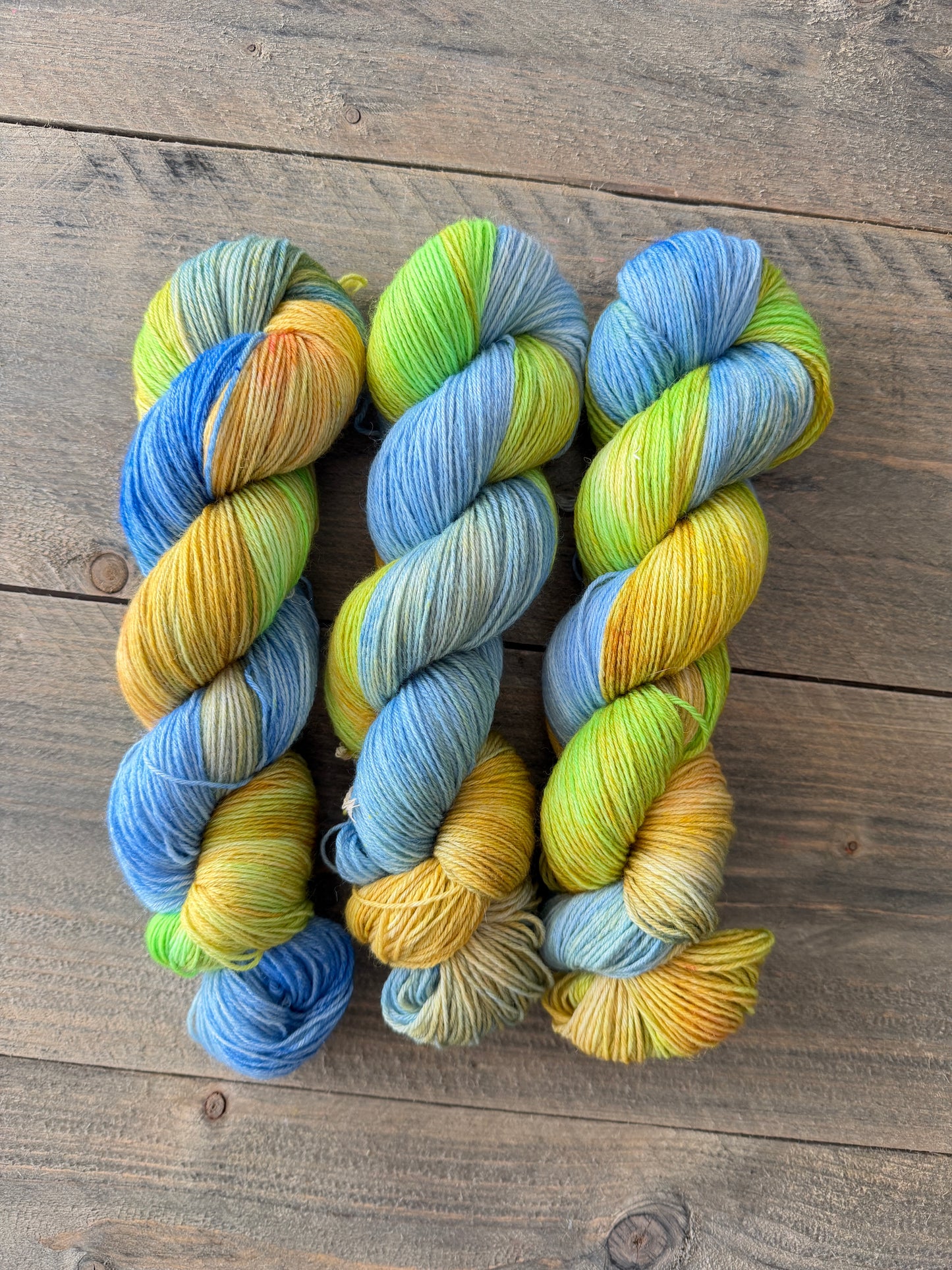 Hand dyed yarn by Stoncusknit colour 8