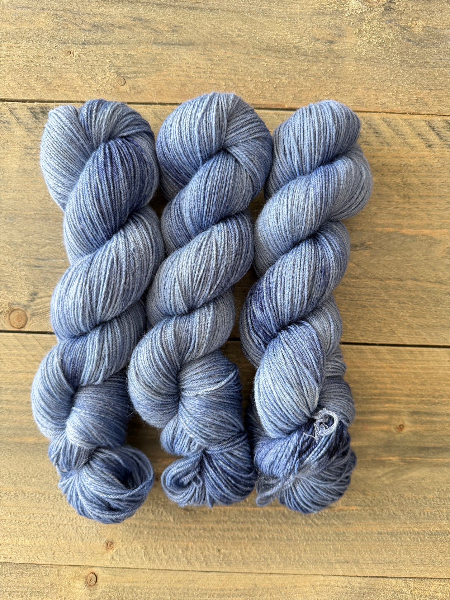 Hand dyed yarn by Stoncusknit colour 9