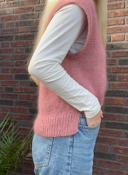 Vest “Marzia” (digital product) English