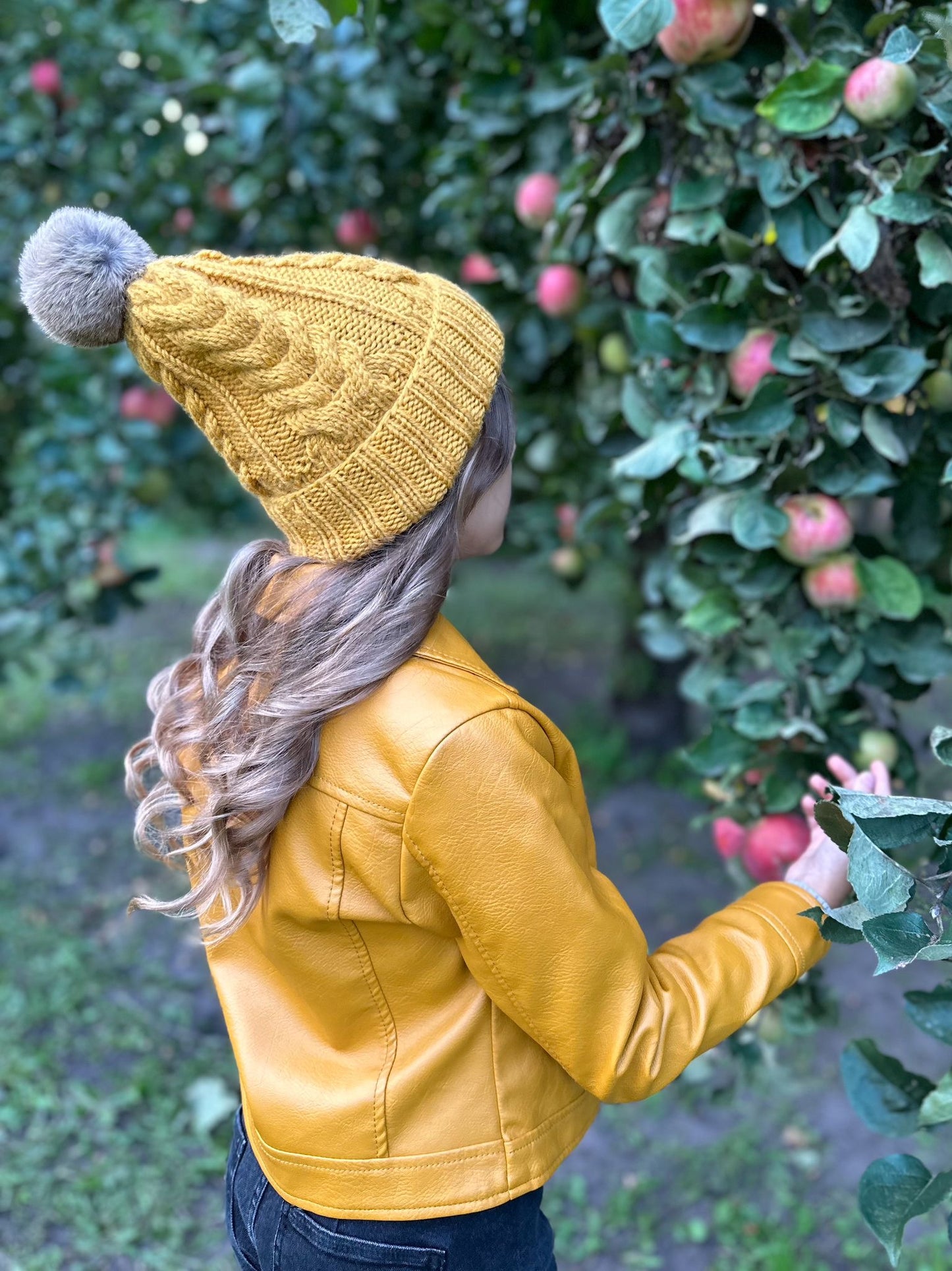 Cepure "Matilda" Latviešu valodā