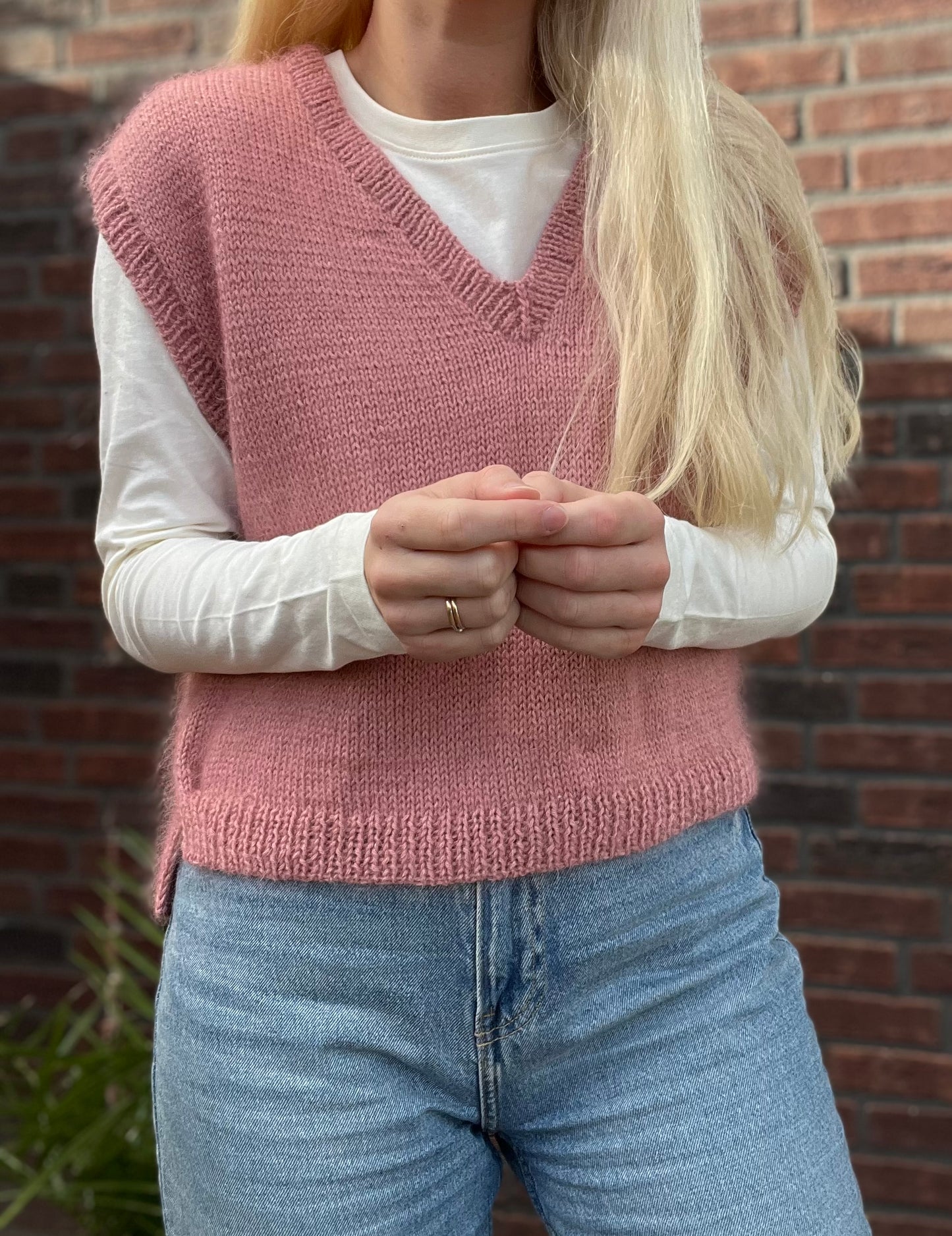 Vest “Marzia” (digital product) English