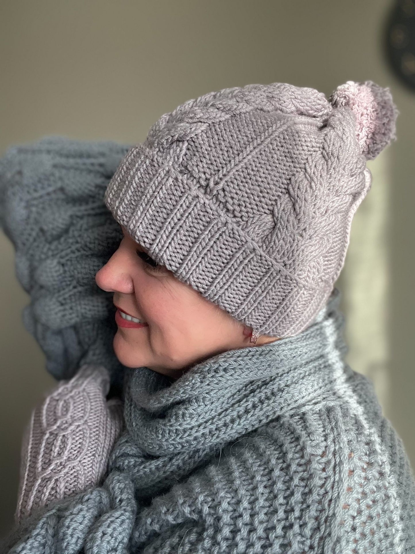 Cepure "Matilda" Latviešu valodā