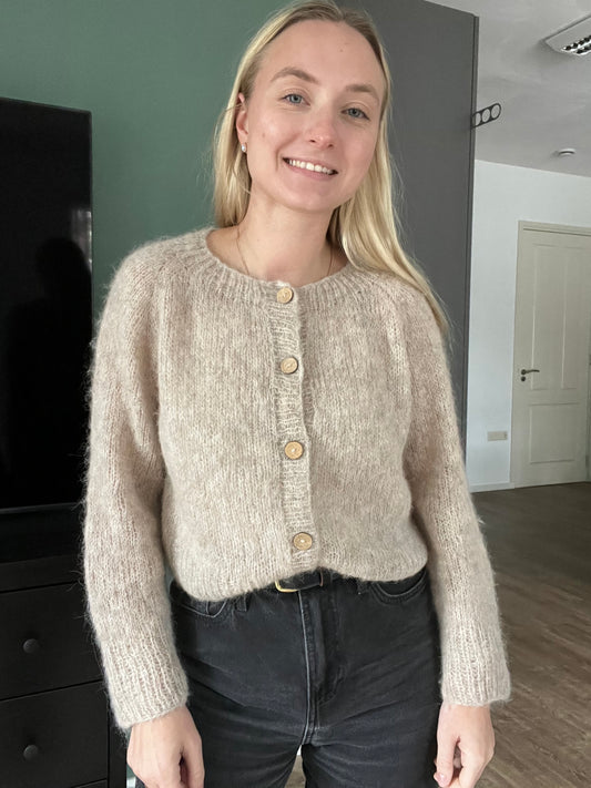 Jaka "Marta" Latviešu valodā