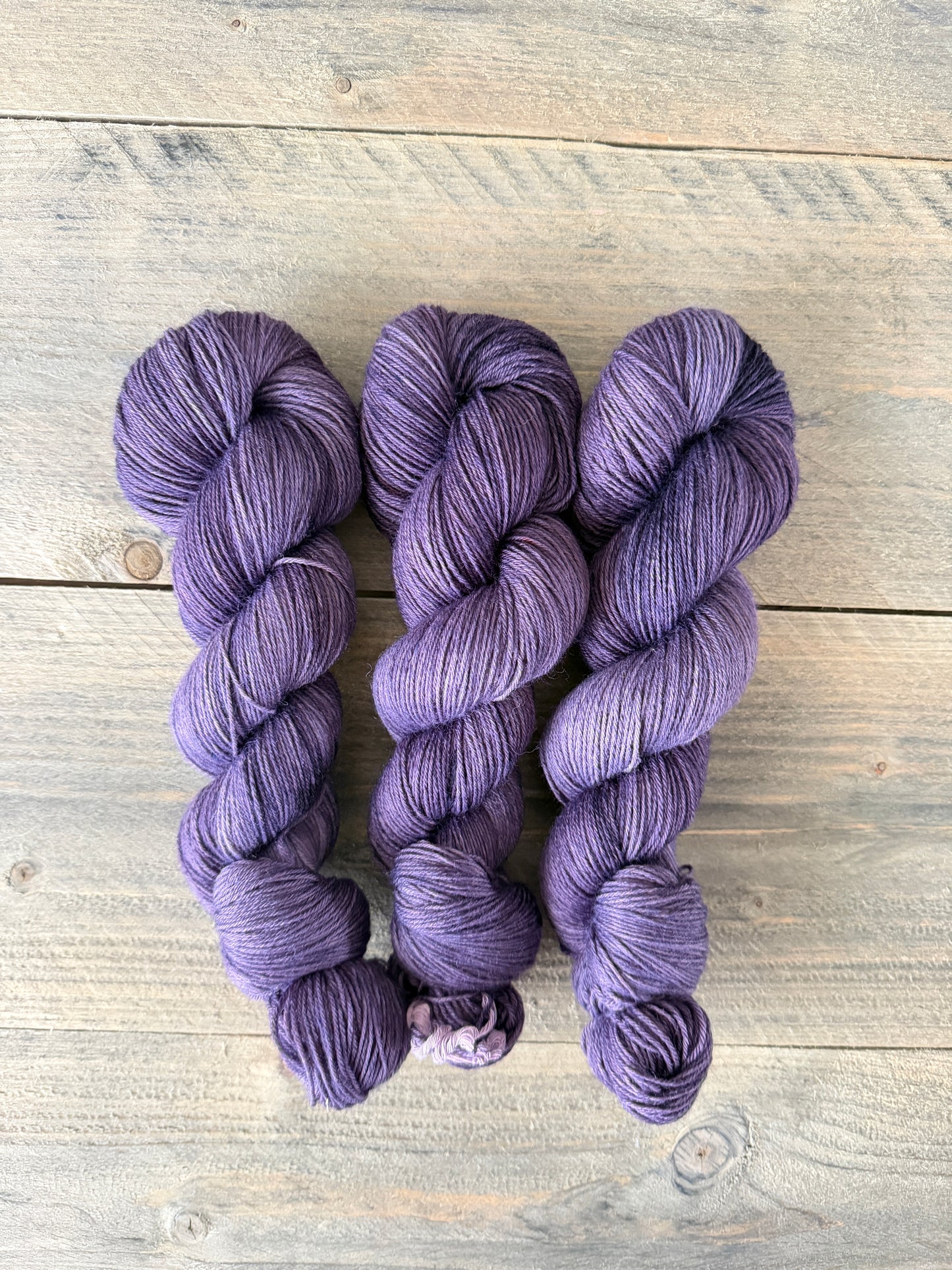 Hand Dyed yarn by Stoncusknit colour 4
